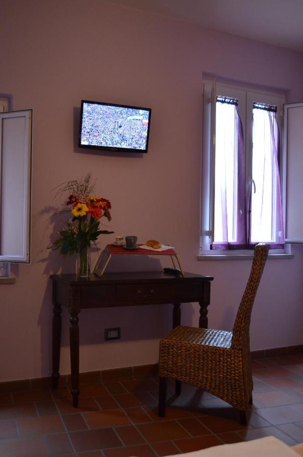 B&B La Casa Di Giulietta Кастелмецано Екстериор снимка