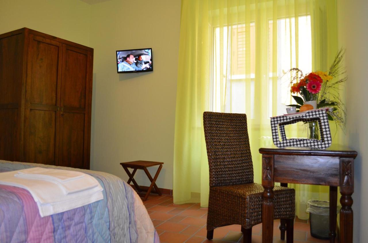 B&B La Casa Di Giulietta Кастелмецано Екстериор снимка