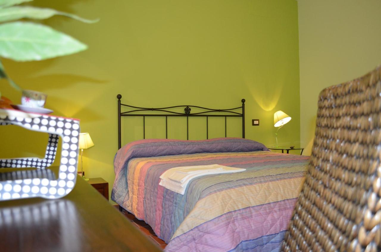 B&B La Casa Di Giulietta Кастелмецано Екстериор снимка