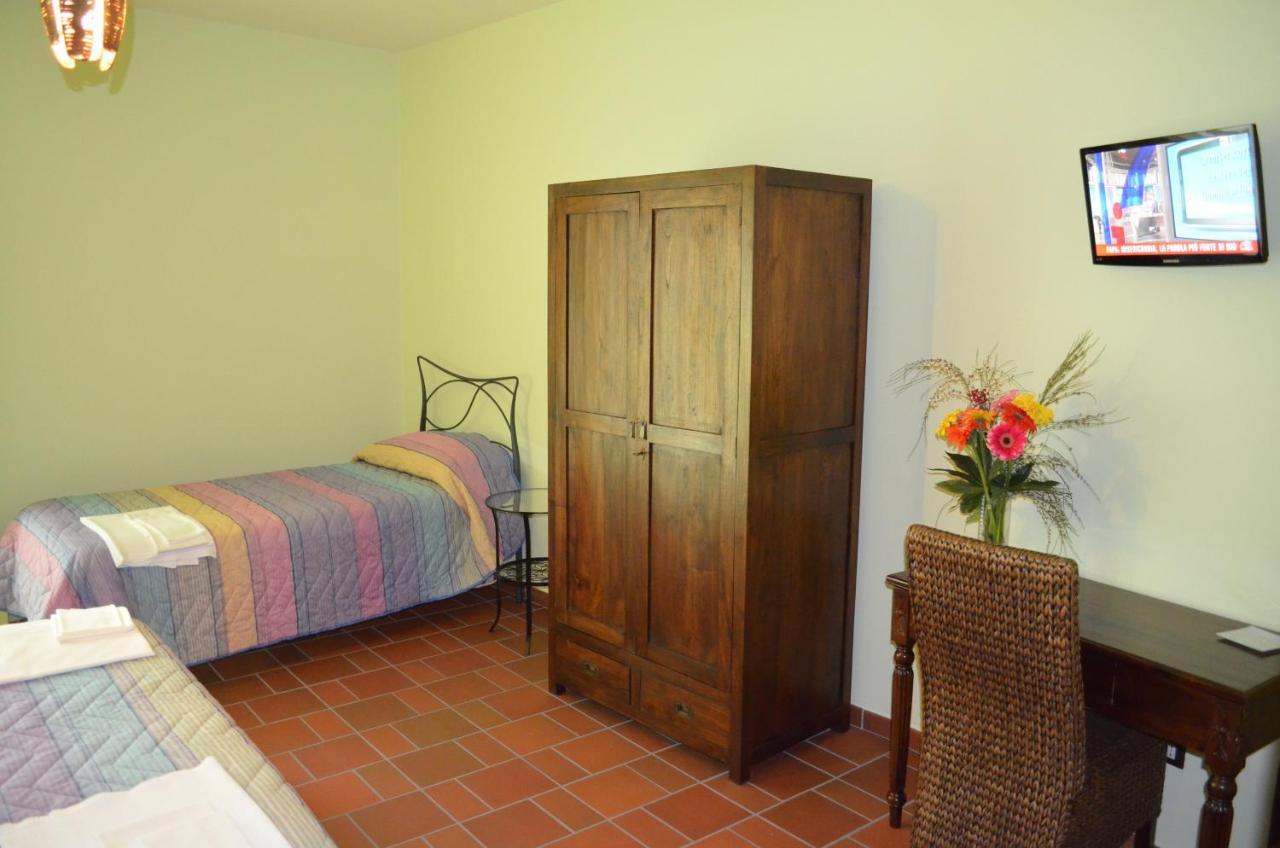 B&B La Casa Di Giulietta Кастелмецано Екстериор снимка