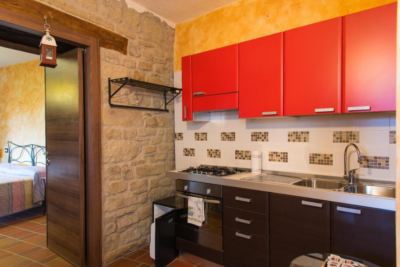 B&B La Casa Di Giulietta Кастелмецано Екстериор снимка
